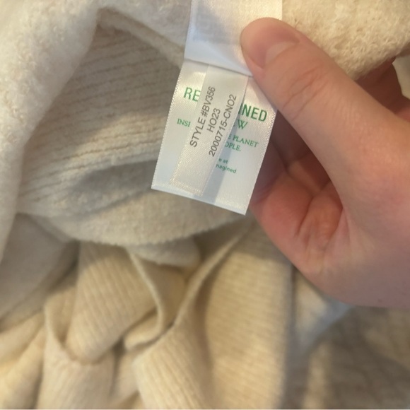 NWT J. Crew Supersoft Cropped Cableknit Sweater Tank Set - Picture 8 of 8